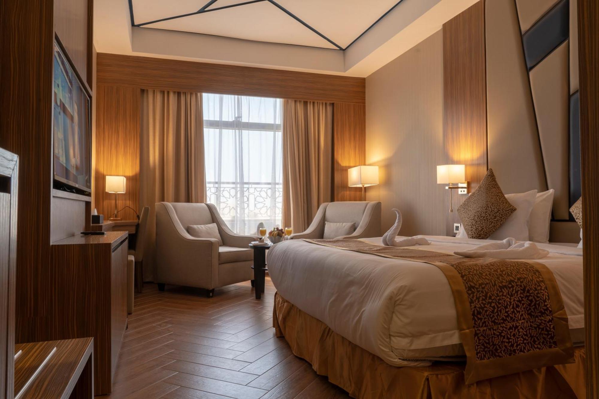 Golden Tower Hotel Al Khobar Corniche Exterior foto